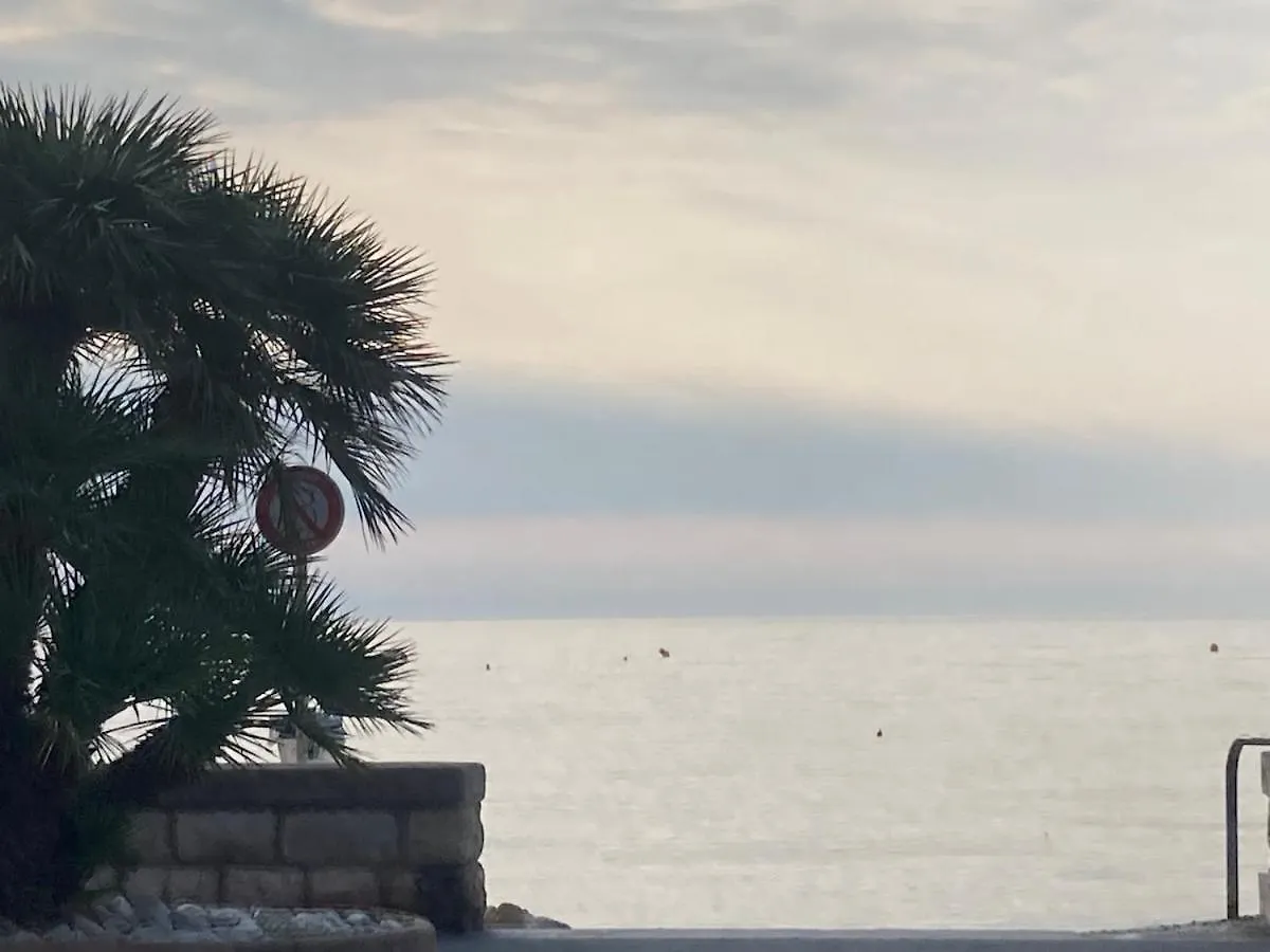 Apartment La Mer, Acces Direct Et Calme Roquebrune-Cap-Martin